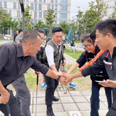 迷你高球團(tuán)建，讓團(tuán)隊(duì)更緊密，更有趣！
